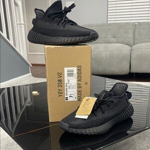 Adidas Yeezy Boost 350 V2 Black Sneakers